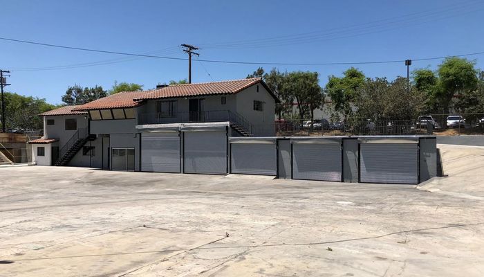 Warehouse Space for Rent at 1061 N Victory Pl Burbank, CA 91502 - #1