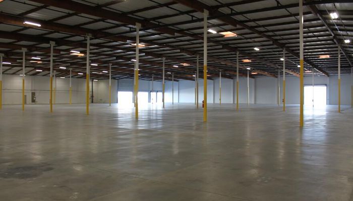 Warehouse Space for Rent at 2050-2080 E 49th St Vernon, CA 90058 - #14