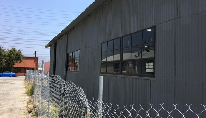 Warehouse Space for Rent at 2503 N Ontario St Burbank, CA 91504 - #16