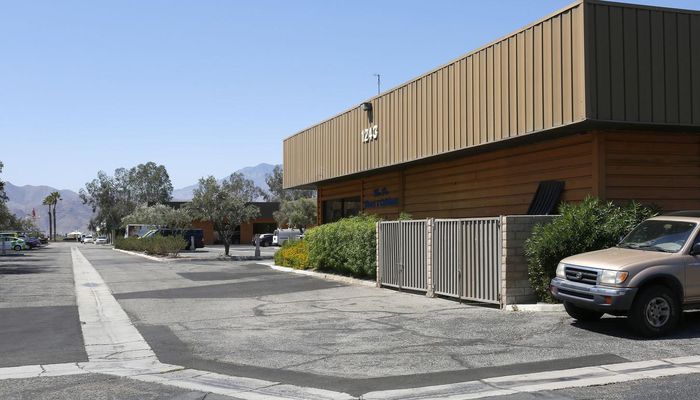 Warehouse Space for Rent at 1243 N Gene Autry Trl Palm Springs, CA 92262 - #4