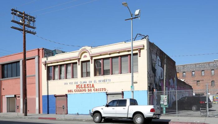 Warehouse Space for Rent at 1965 S Los Angeles St Los Angeles, CA 90011 - #4