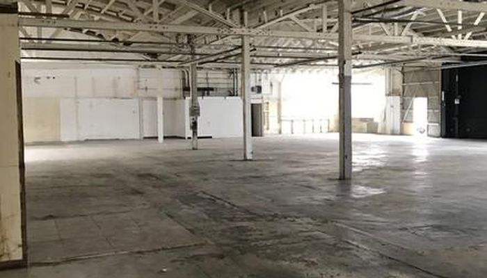 Warehouse Space for Rent at 6100-6106 Avalon Blvd Los Angeles, CA 90003 - #3