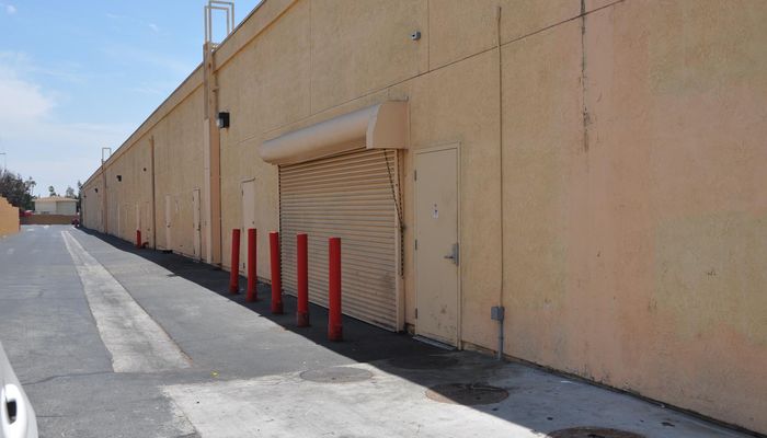 Warehouse Space for Rent at 9765 Sierra Ave. Fontana, CA 92335 - #3