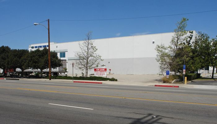 Warehouse Space for Rent at 4661 District Blvd Los Angeles, CA 90058 - #9