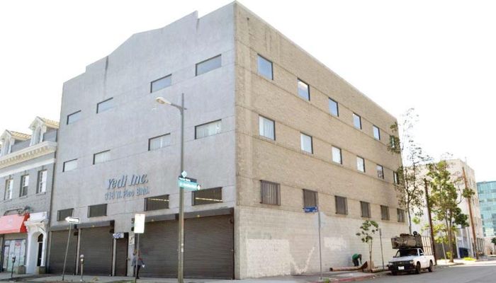 Warehouse Space for Rent at 318 W Pico Blvd Los Angeles, CA 90015 - #4