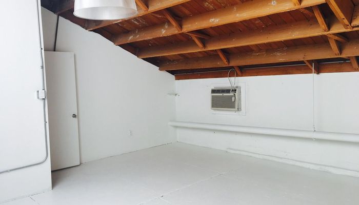 Warehouse Space for Rent at 4300 W Jefferson Blvd Los Angeles, CA 90016 - #15