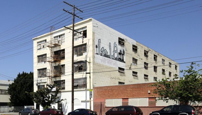 Warehouse Space for Rent at 2711-2715 S Main St Los Angeles, CA 90007 - #1