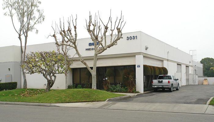 Warehouse Space for Rent at 3031 S Shannon St Santa Ana, CA 92704 - #1