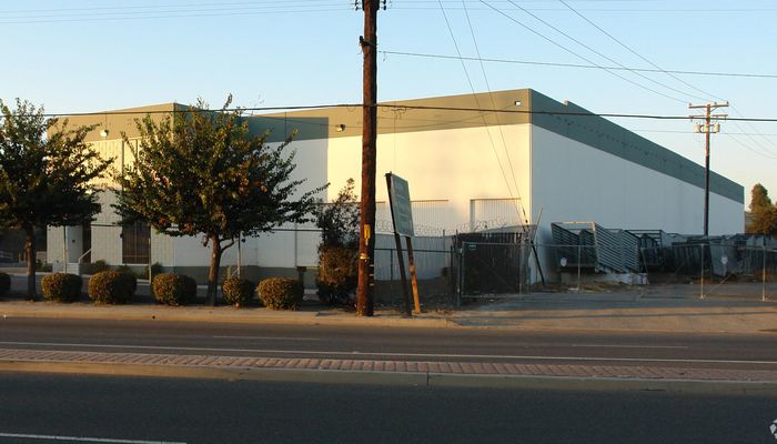 Warehouse Space for Rent at 1501 W Wardlow Rd Long Beach, CA 90810 - #3