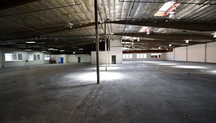 Warehouse Space for Rent at 3355 W El Segundo Blvd Hawthorne, CA 90250 - #9