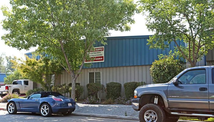 Warehouse Space for Rent at 3439 W Holland Ave Fresno, CA 93722 - #3