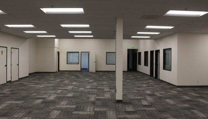 Warehouse Space for Rent at 2050-2080 E 49th St Vernon, CA 90058 - #8