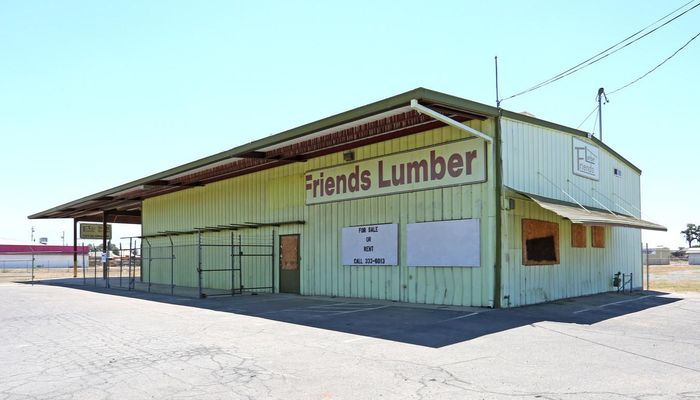 Warehouse Space for Sale at 131 W Orange Ave Porterville, CA 93257 - #1