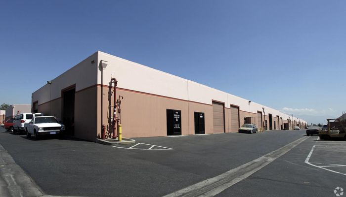 Warehouse Space for Rent at 993 W Valley Blvd Rialto, CA 92376 - #2