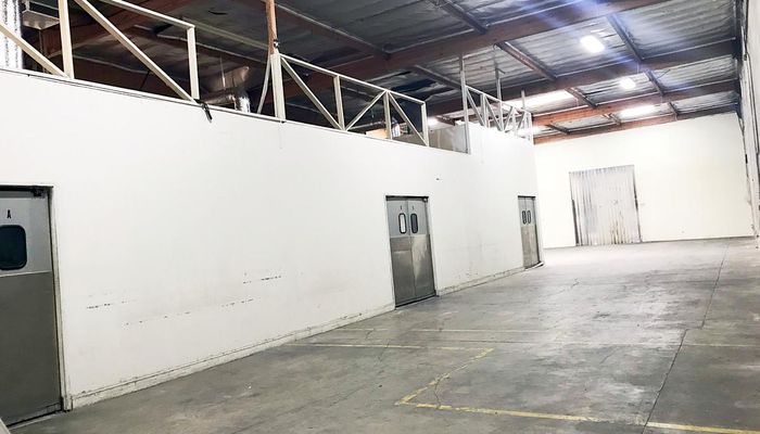 Warehouse Space for Rent at 5102-5108 Azusa Canyon Rd Irwindale, CA 91706 - #10