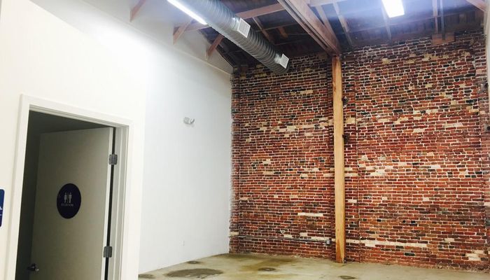 Warehouse Space for Rent at 2035 Bay St Los Angeles, CA 90021 - #7