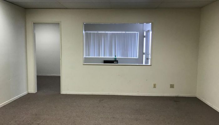 Warehouse Space for Rent at 575 Dawson Dr Camarillo, CA 93012 - #8
