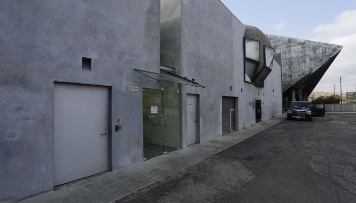 Office Space for Rent at 3520-3526 Hayden Ave Culver City, CA 90232 - #7