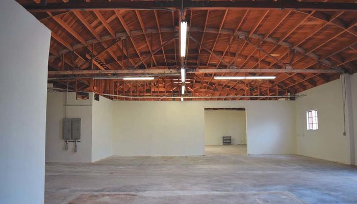 Warehouse Space for Rent at 12914 Prairie Ave Hawthorne, CA 90250 - #20