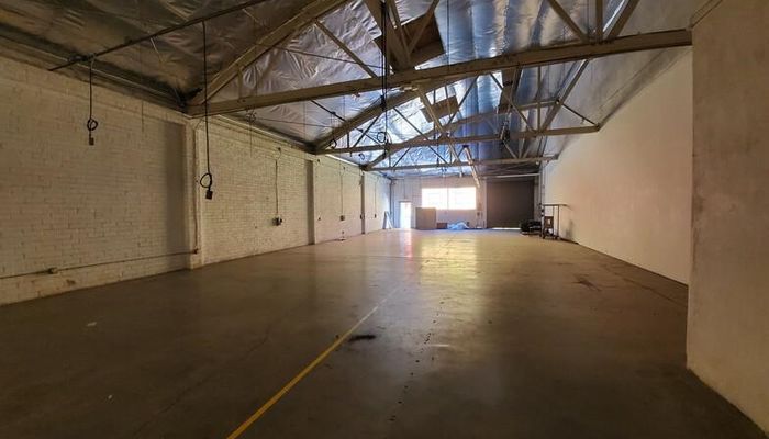 Warehouse Space for Rent at 1258-1260 S Boyle Ave Los Angeles, CA 90023 - #5