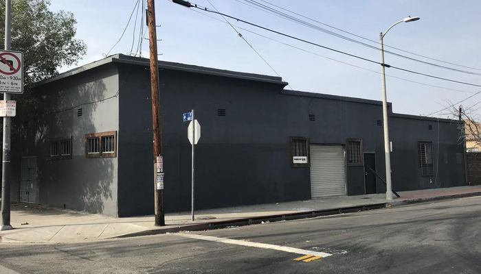 Warehouse Space for Rent at 1489-1499 E 4th St Los Angeles, CA 90033 - #5