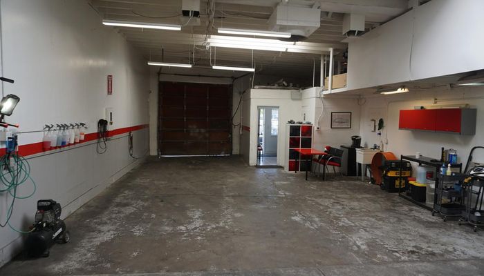 Warehouse Space for Rent at 2688-2692 Bay Rd Redwood City, CA 94063 - #4