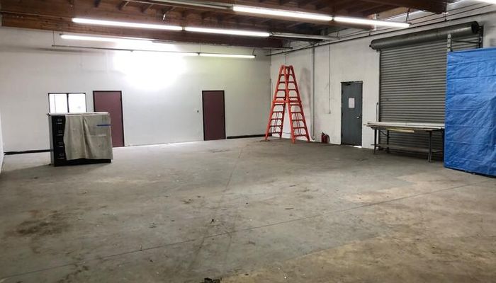 Warehouse Space for Rent at 647 W Harvard St Glendale, CA 91204 - #4
