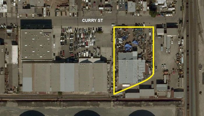 Warehouse Space for Rent at 2350 E Curry St Long Beach, CA 90805 - #1