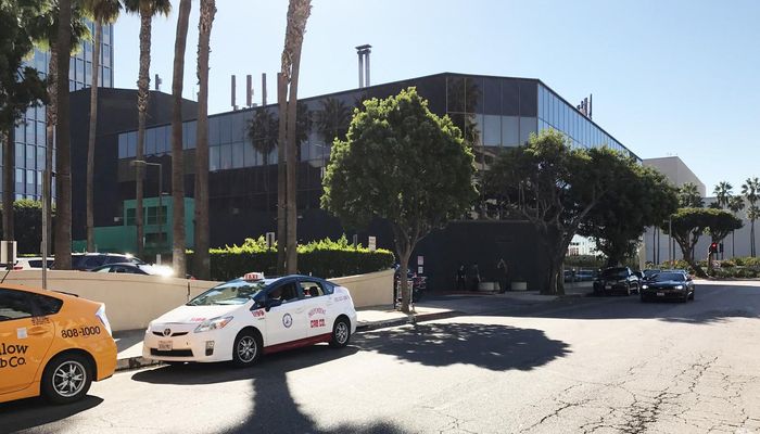Office Space for Rent at 6171 W Century Blvd Los Angeles, CA 90045 - #4