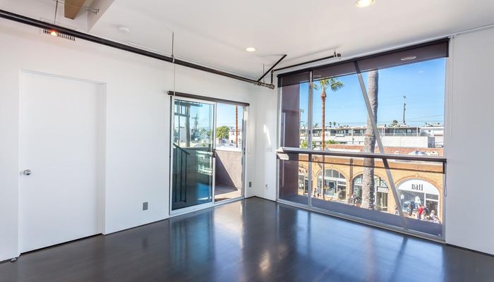 Office Space for Rent at 1212 Abbot Kinney Blvd Venice, CA 90291 - #13