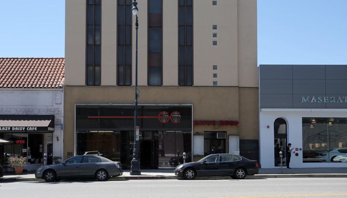 Office Space for Rent at 9012-9016 Wilshire Blvd Beverly Hills, CA 90211 - #3