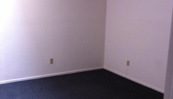 Office Space for Rent at 10642 Santa Monica Blvd Los Angeles, CA 90025 - #9