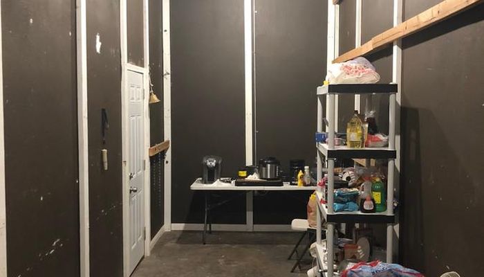Warehouse Space for Rent at 3242 Fowler St Los Angeles, CA 90063 - #12