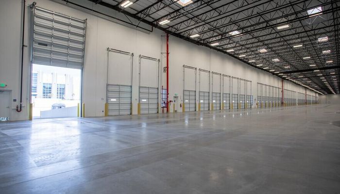 Warehouse Space for Rent at 1642 W Miro Way Rialto, CA 92376 - #7