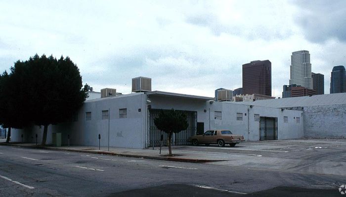 Warehouse Space for Rent at 1150 S Hope St Los Angeles, CA 90015 - #2