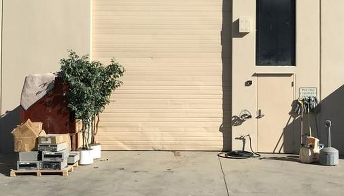 Warehouse Space for Rent at 20652 Bahama St Chatsworth, CA 91311 - #2