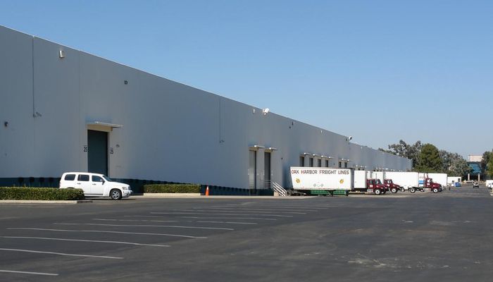 Warehouse Space for Rent at 4000 Ruffin Rd San Diego, CA 92123 - #4