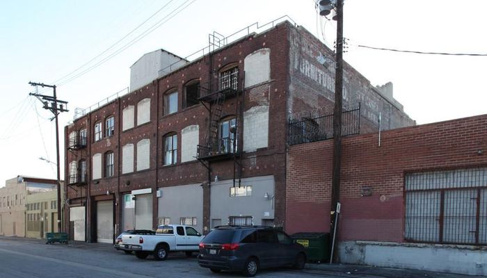 Warehouse Space for Rent at 421-427 Colyton St Los Angeles, CA 90013 - #6