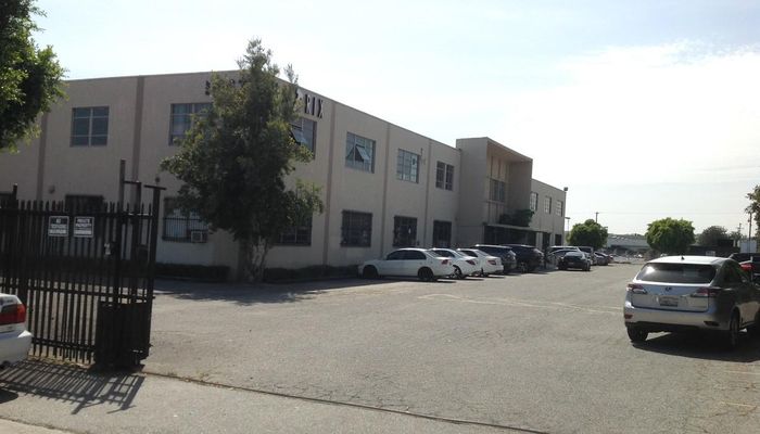 Warehouse Space for Rent at 1363 S Bonnie Beach Pl Commerce, CA 90023 - #17