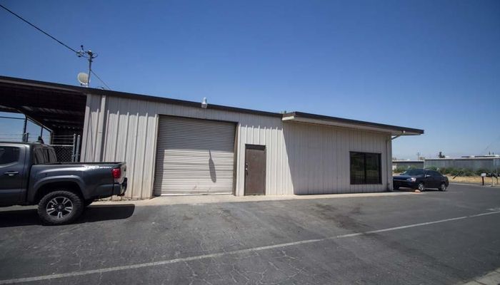 Warehouse Space for Rent at 1309 S Main St Porterville, CA 93257 - #18