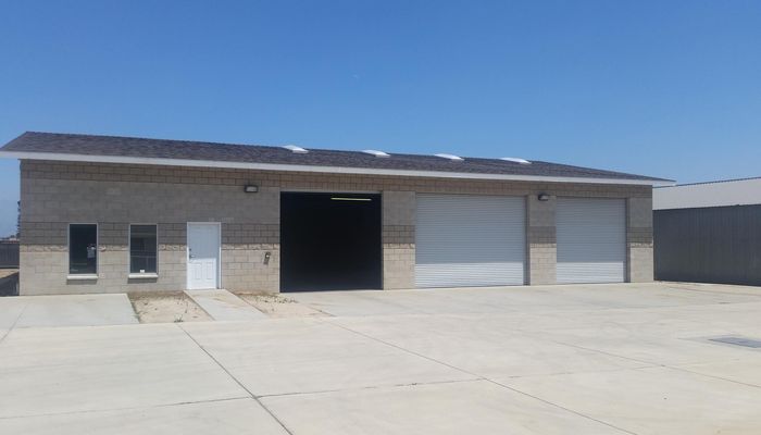 Warehouse Space for Rent at 1571 Lilac Ave Bloomington, CA 92316 - #1