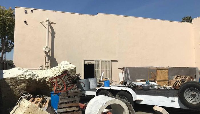 Warehouse Space for Rent at 4901-4905 W Jefferson Blvd Los Angeles, CA 90016 - #4