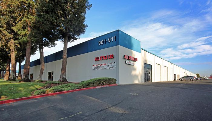 Warehouse Space for Rent at 901-911 N Market Blvd Sacramento, CA 95834 - #1
