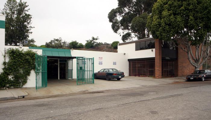 Warehouse Space for Rent at 3375 Livonia Ave Los Angeles, CA 90034 - #1