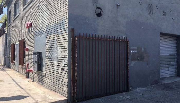 Warehouse Space for Rent at 119 W 36th Pl Los Angeles, CA 90007 - #7