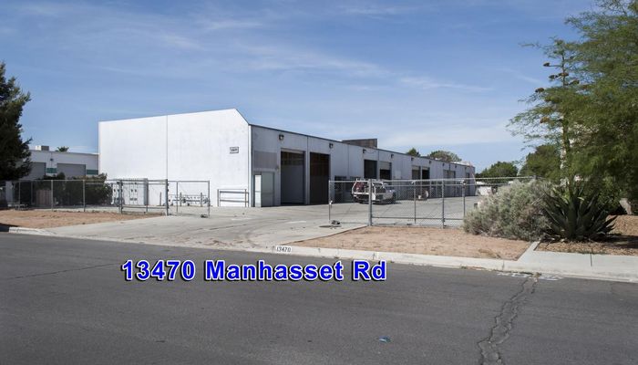 Warehouse Space for Rent at 13470 Manhasset Rd Apple Valley, CA 92308 - #11
