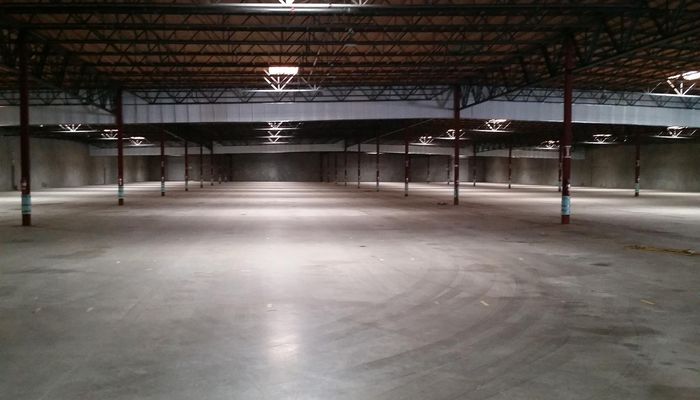 Warehouse Space for Rent at 1551 S Lilac Ave Bloomington, CA 92316 - #4