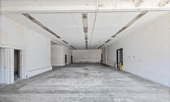 Warehouse Space for Rent located at 410-420 E Beach Ave Inglewood, CA 90302
