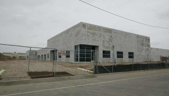 Warehouse Space for Rent at 2000 Cabot Pl Oxnard, CA 93030 - #2