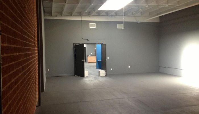 Office Space for Rent at 1547 10th St Santa Monica, CA 90401 - #4